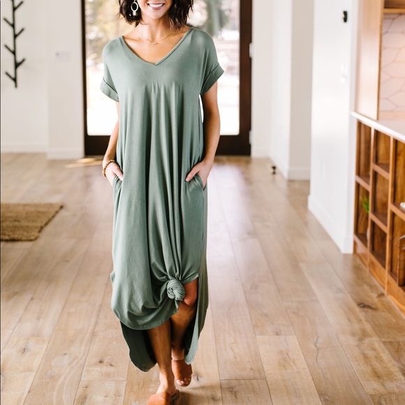 Free and Easy Maxi Dress in Light Olive - Picture 4 of 8